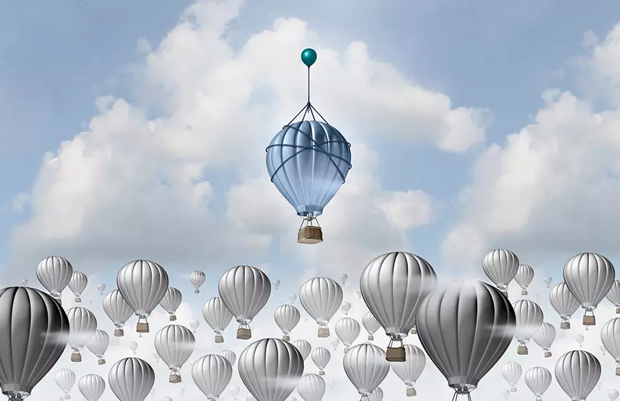 grandmotion-doerte-grand-entwicklung-und-veraenderung-aufsteigender-ballon-900